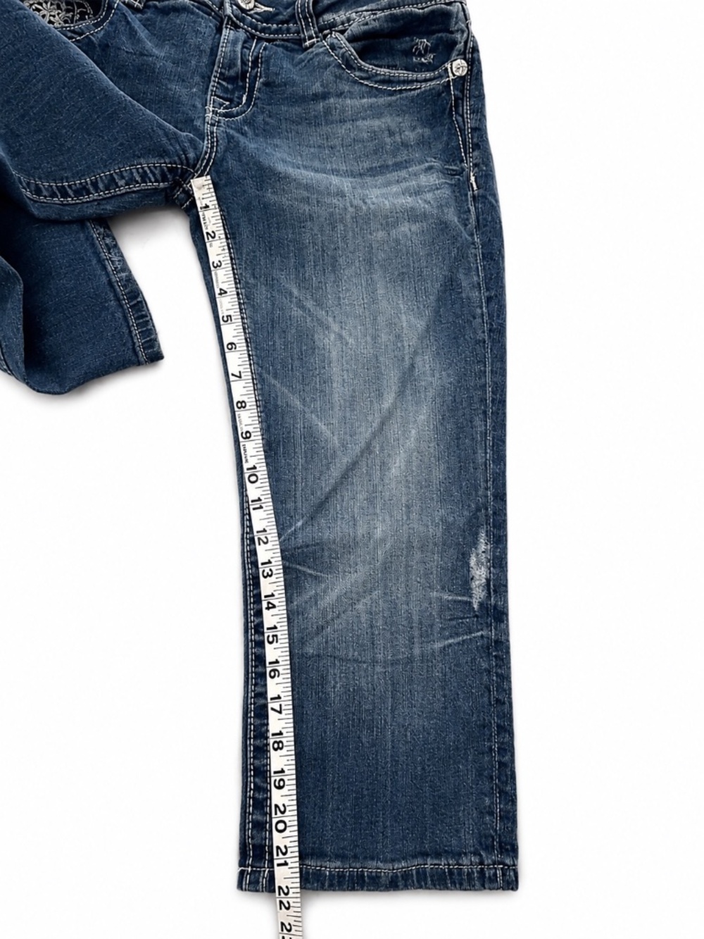 Miss Me Capri Jeans Size 31 - Picture 5 of 10